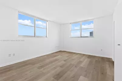 6900 Bay Dr #10I, Miami Beach, FL 33141 - Photo 14