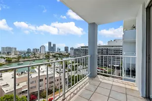 6900 Bay Dr, Miami Beach, FL 33141 - Photo 22