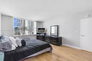 5700 Collins Ave, Miami Beach, FL 33140 - Photo 8