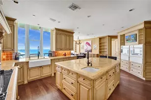 6051 N Ocean Dr, Hollywood, FL 33019 - Photo 14