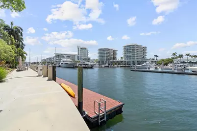 2500 Mercedes Dr, Fort Lauderdale, FL 33316 - Photo 44