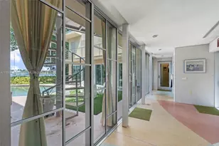 2500 Mercedes Dr, Fort Lauderdale, FL 33316 - Photo 46