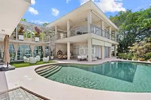 2500 Mercedes Dr, Fort Lauderdale, FL 33316 - Photo 40
