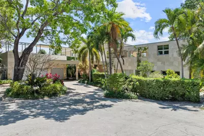 2500 Mercedes Dr, Fort Lauderdale, FL 33316 - Photo 6