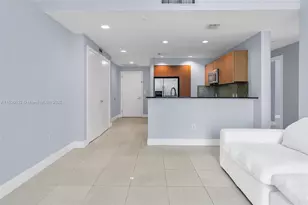 1060 Brickell Ave, Miami, FL 33131 - Photo 20