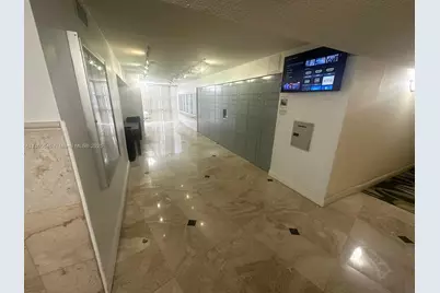 800 Parkview Dr #104, Hallandale Beach, FL 33009 - Photo 22