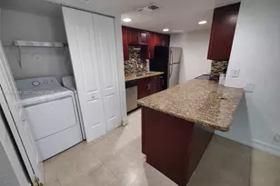 616 Executive Center Dr, West Palm Beach, FL 33401 - Photo 16