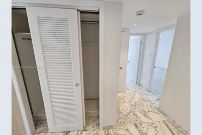 18051 Biscayne Blvd #1704, Aventura, FL 33160 - Photo 12