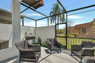 1541 NW 92nd Ave #186, Pembroke Pines, FL 33024 - Photo 16