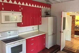 5858 SW 80th St, South Miami, FL 33143 - Photo 6