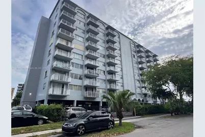 1470 NE 125th Ter #810, North Miami, FL 33161 - Photo 2