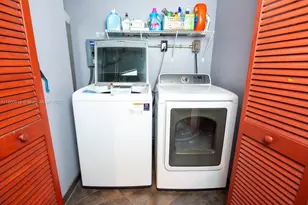 16910 NE 8th Ct, North Miami Beach, FL 33162 - Photo 28
