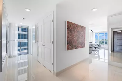 3737 Collins Ave #S-503, Miami Beach, FL 33140 - Photo 8