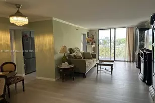 210 174th St, Sunny Isles Beach, FL 33160 - Photo 2