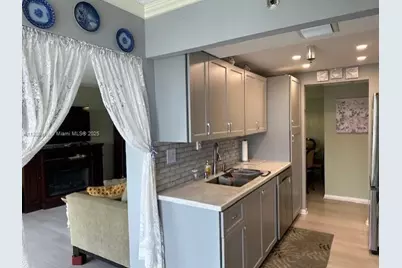 210 174th St #517, Sunny Isles Beach, FL 33160 - Photo 18