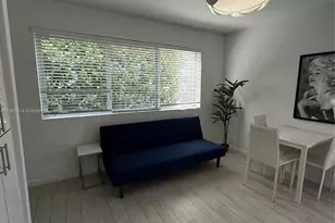 1601 Meridian Ave, Miami Beach, FL 33139 - Photo 6