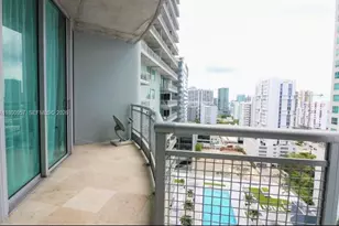 690 SW 1st Ct, Miami, FL 33130 - Photo 12