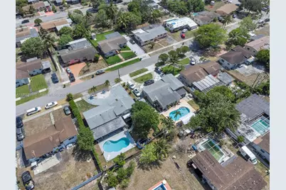 1371 NW 198th St, Miami Gardens, FL 33169 - Photo 38