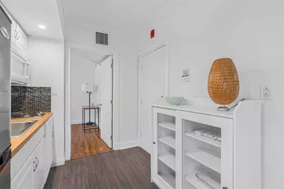1555 Pennsylvania Ave #209, Miami Beach, FL 33139 - Photo 6