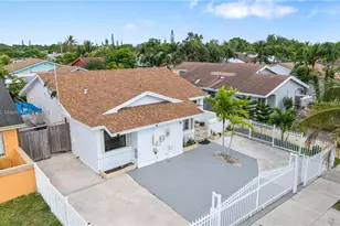 19276 SW 123rd Ave, Miami, FL 33177 - Photo 2