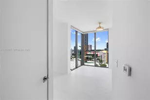 2900 NE 7th Ave, Miami, FL 33137 - Photo 8