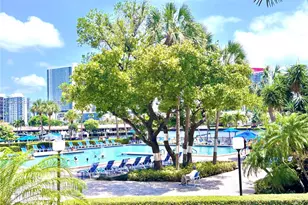 600 Three Islands Boulevard, Hallandale Beach, FL 33009 - Photo 20