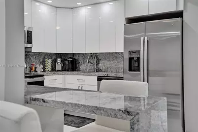 2301 S Ocean Dr #1007, Hollywood, FL 33019 - Photo 8