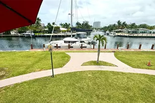 301 Golden Isles Dr, Hallandale Beach, FL 33009 - Photo 18