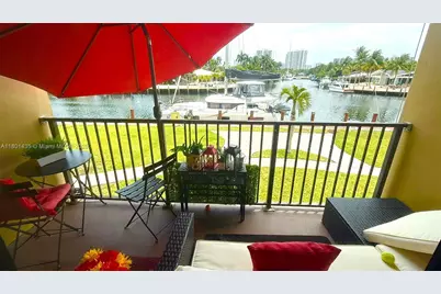 301 Golden Isles Dr #203, Hallandale Beach, FL 33009 - Photo 14