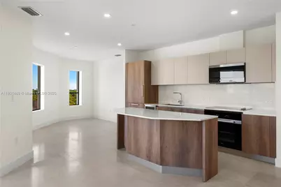 701 Valencia Ave #403, Coral Gables, FL 33134 - Photo 6