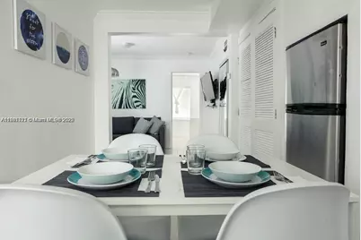 928 Jefferson Ave #5, Miami Beach, FL 33139 - Photo 4