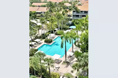 3610 Yacht Club Dr #810, Aventura, FL 33180 - Photo 2