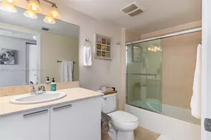 16699 Collins Ave, Sunny Isles Beach, FL 33160 - Photo 16