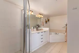 16699 Collins Ave, Sunny Isles Beach, FL 33160 - Photo 14