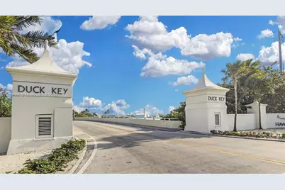 111 Jamaica St, Duck, FL 33050 - Photo 1