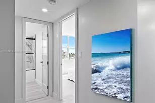 137 Golden Isles Dr, Hallandale Beach, FL 33009 - Photo 8