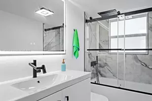 137 Golden Isles Dr, Hallandale Beach, FL 33009 - Photo 12