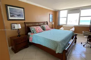 3180 S Ocean Dr, Hallandale Beach, FL 33009 - Photo 18