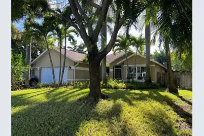 2014 SE Mantua St, Port Saint Lucie, FL 34952 - Photo 1