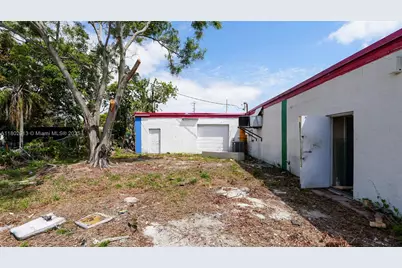 4231 N Dixie Hwy, Oakland Park, FL 33334 - Photo 4