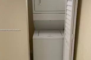 315 NW 84th Terrace, Miami, FL 33150 - Photo 4