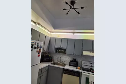 10747 W Clairmont Cir #204, Tamarac, FL 33321 - Photo 6