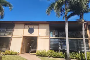 10747 W Clairmont Cir, Tamarac, FL 33321 - Photo 2