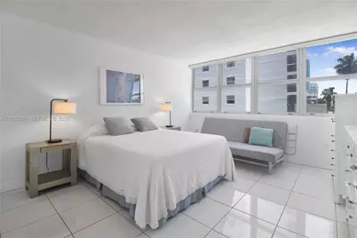 5838 Collins Ave #2H, Miami Beach, FL 33140 - Photo 6