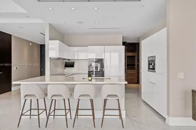 460 NE 28th St #4104, Miami, FL 33137 - Photo 8