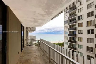 6061 Collins Ave #7D, Miami Beach, FL 33140 - Photo 2