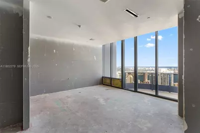 1000 Brickell Plz #UPH6201, Miami, FL 33131 - Photo 22