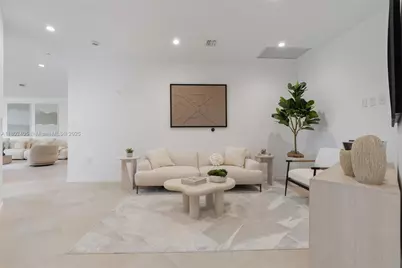 1135 103rd St #203, Bay Harbor Islands, FL 33154 - Photo 10