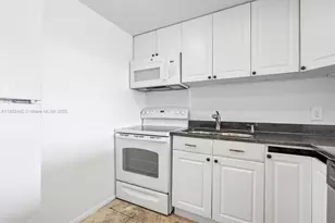 1470 NE 123rd St, North Miami, FL 33161 - Photo 12