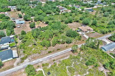 805 Lincoln Ave, Lehigh Acres, FL 33972 - Photo 14